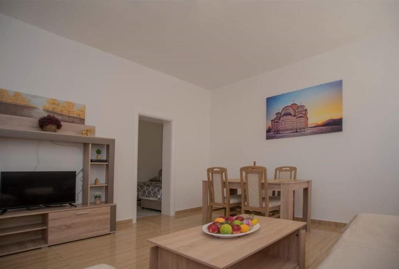 Apartments Phoenix 3 Ivanica Ngoại thất bức ảnh