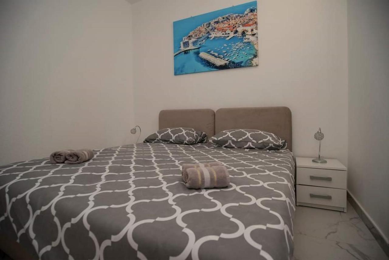 Apartments Phoenix 3 Ivanica Ngoại thất bức ảnh
